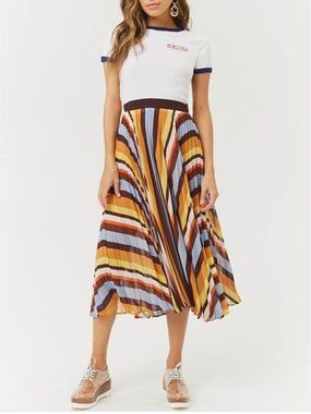 Forever 21 Rainbow Accordion-Pleated
Midi Skirt Size XS